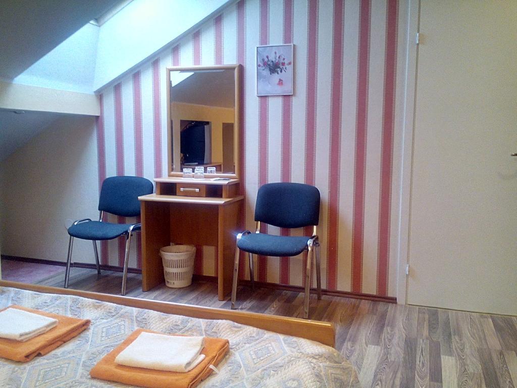 Central Hotel Narva Pokoj fotografie